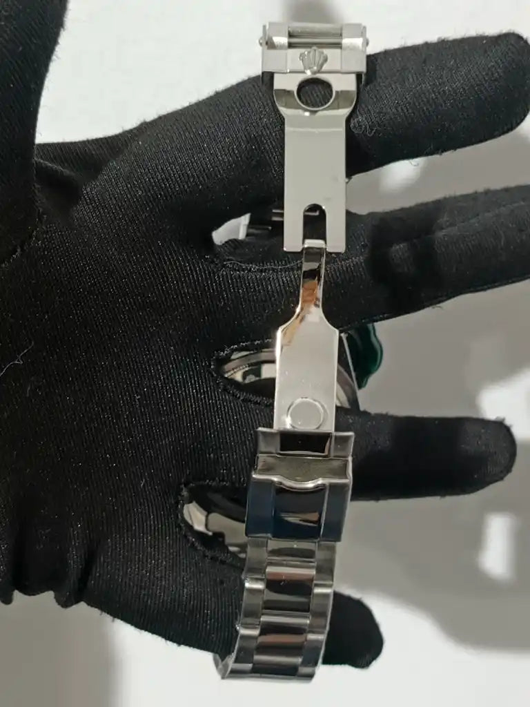 ROLEX OYSTER PERPETUAL (AA+)